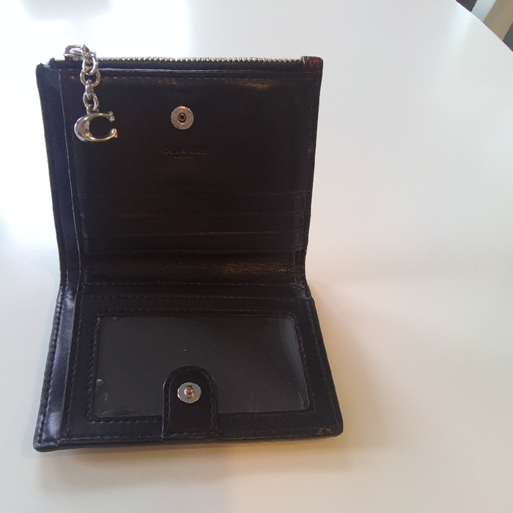 Coach Dual-Tone Red and Black Wallet - Picture 4 of 5